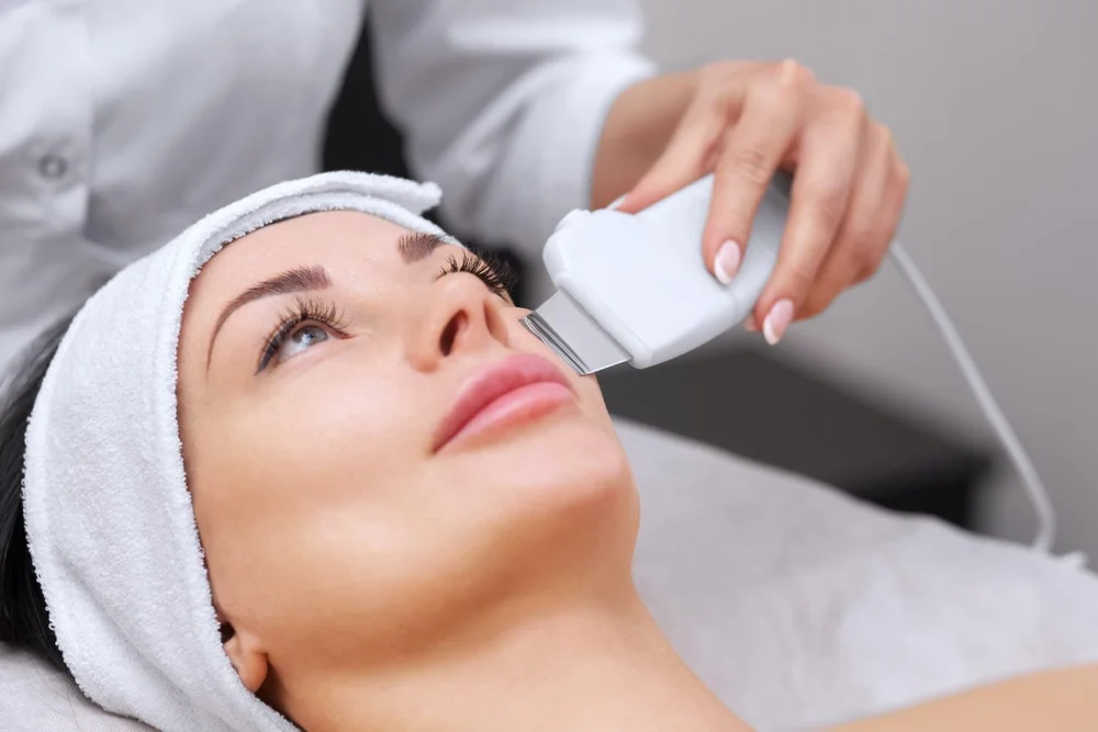 The Non-Surgical Facial Care Guide: Secrets to Radiant Beauty